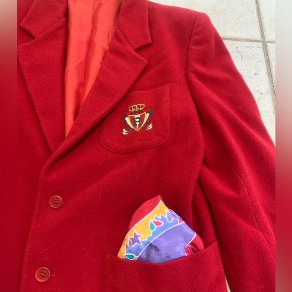 Vintage Pepperino Regular Red Wool/Cashmere Blazer Jacket with Crest, Size 12 - Picture 7 of 10